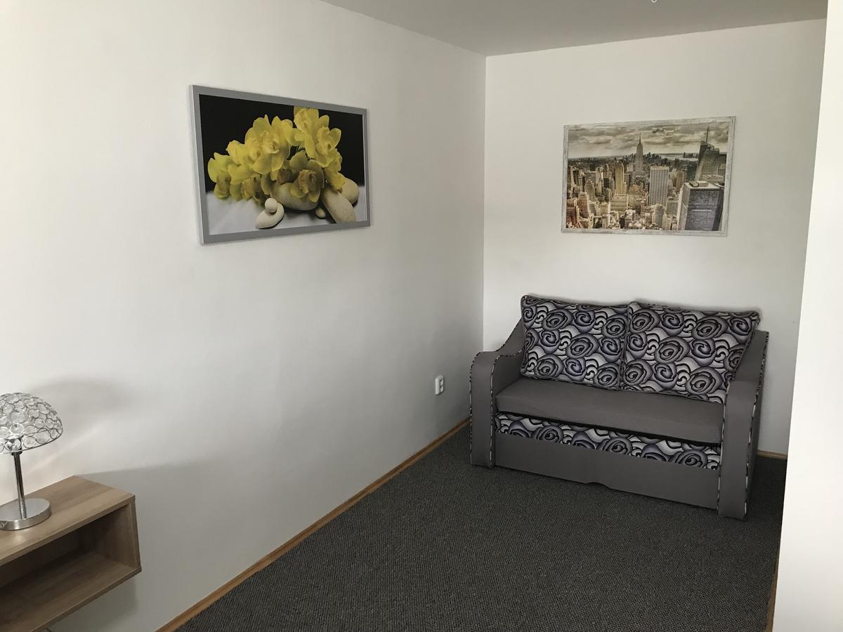 Strupcice Apartment Dominika מראה חיצוני תמונה