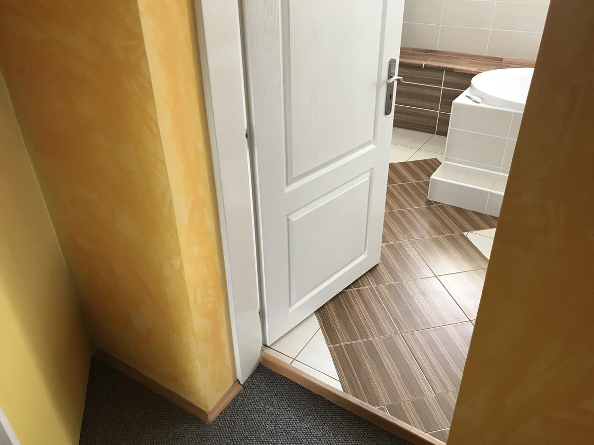 Strupcice Apartment Dominika מראה חיצוני תמונה